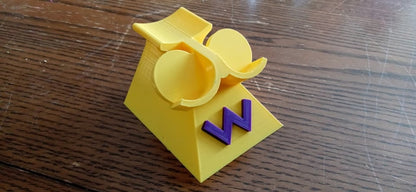 Nintendo GameCube Controller Stand (Wario)